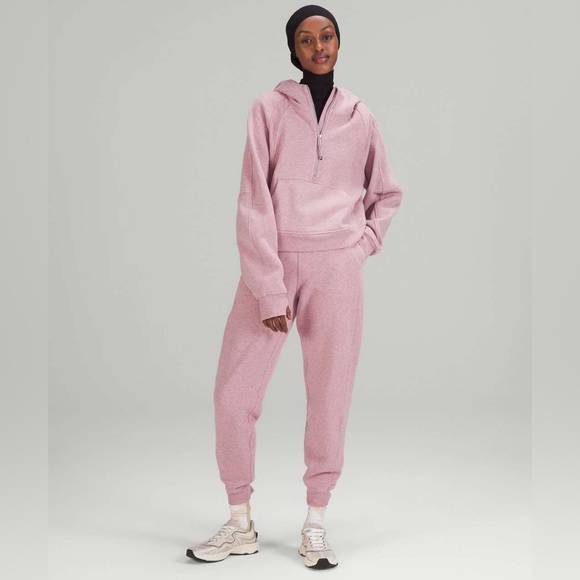 🚫Sold🚫 Lululemon Scuba High-Rise Jogger - Picture 1 of 7